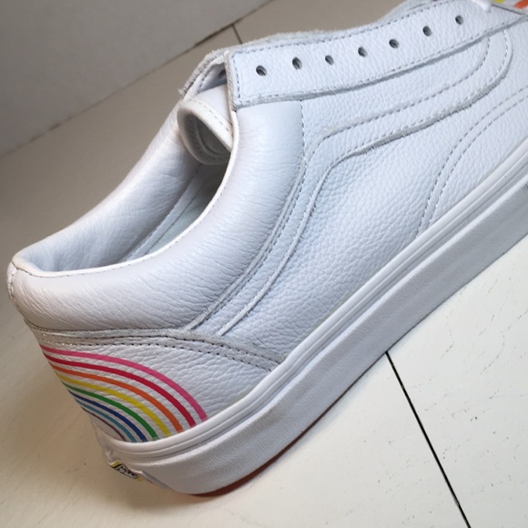 NWT Vans Classic Old Skool Leather Skate Shoes Men’s 9.5 main image 4